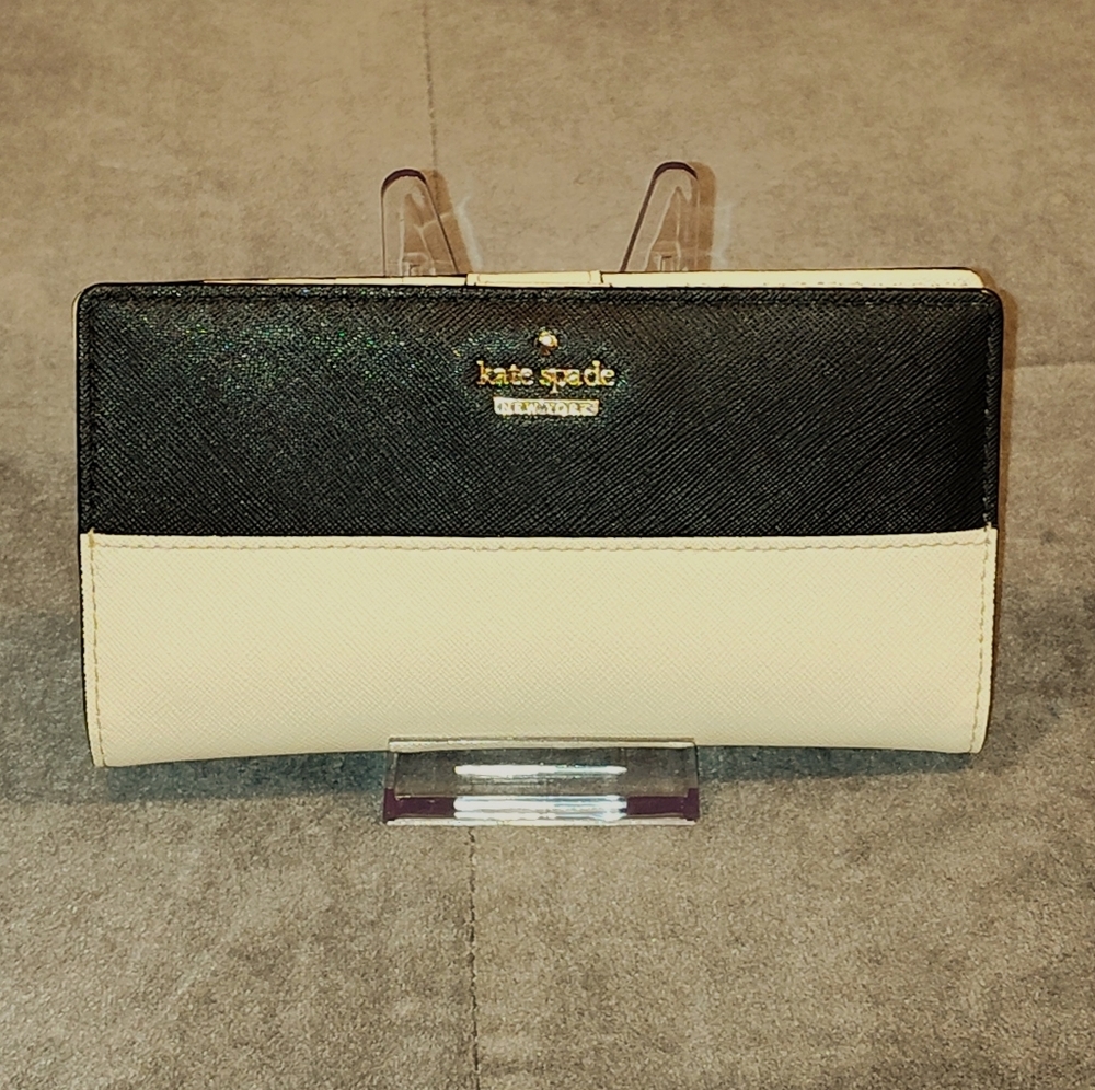 KATE SPADE NEW YORK CAMERON STREET STACY SLIM BI-FOLD MEDIUM COLORBLOCK WALLET